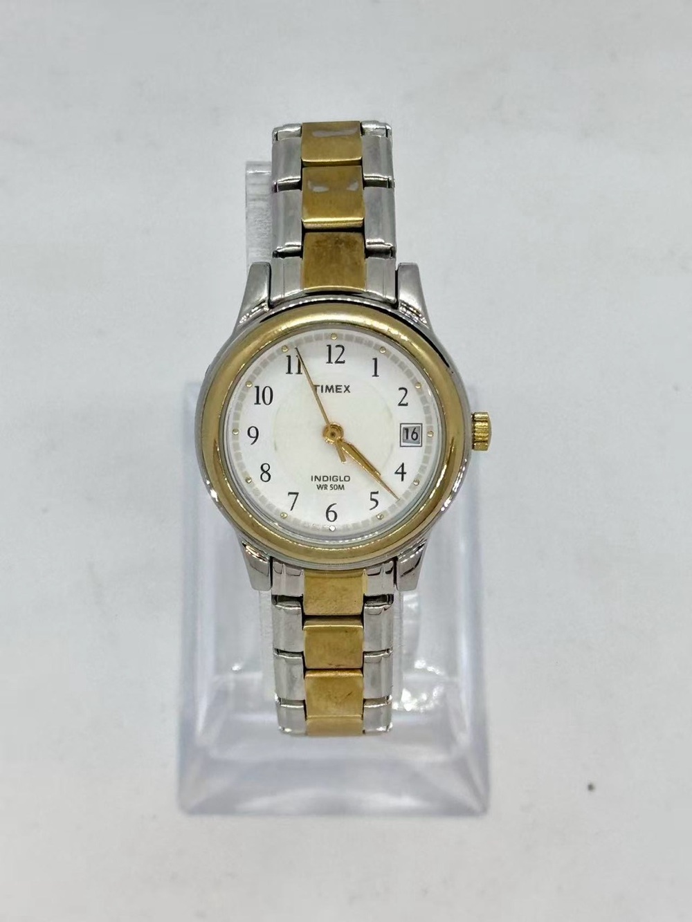 Vintage Timex Women’s Quartz Indiglo Two Tone Watch 26mm Date New Battery Runs